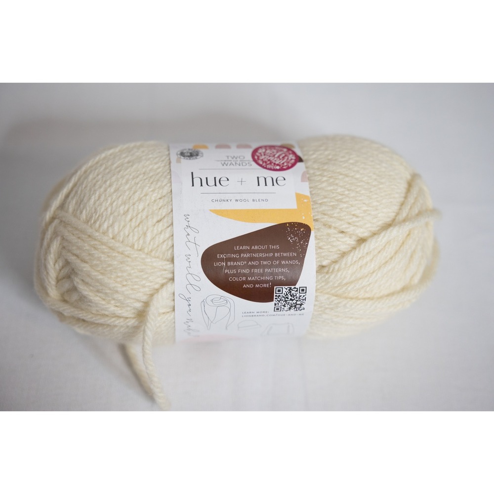 Lion Brand Hue + Me Yarn Unisex 4.4oz Salt New Chunky Wool Blend 617-098AS
